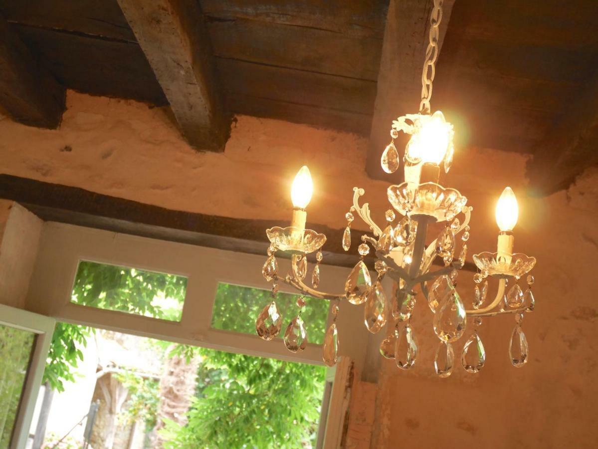 Bed and Breakfast L'Arbre D'Ange Montmorillon Esterno foto