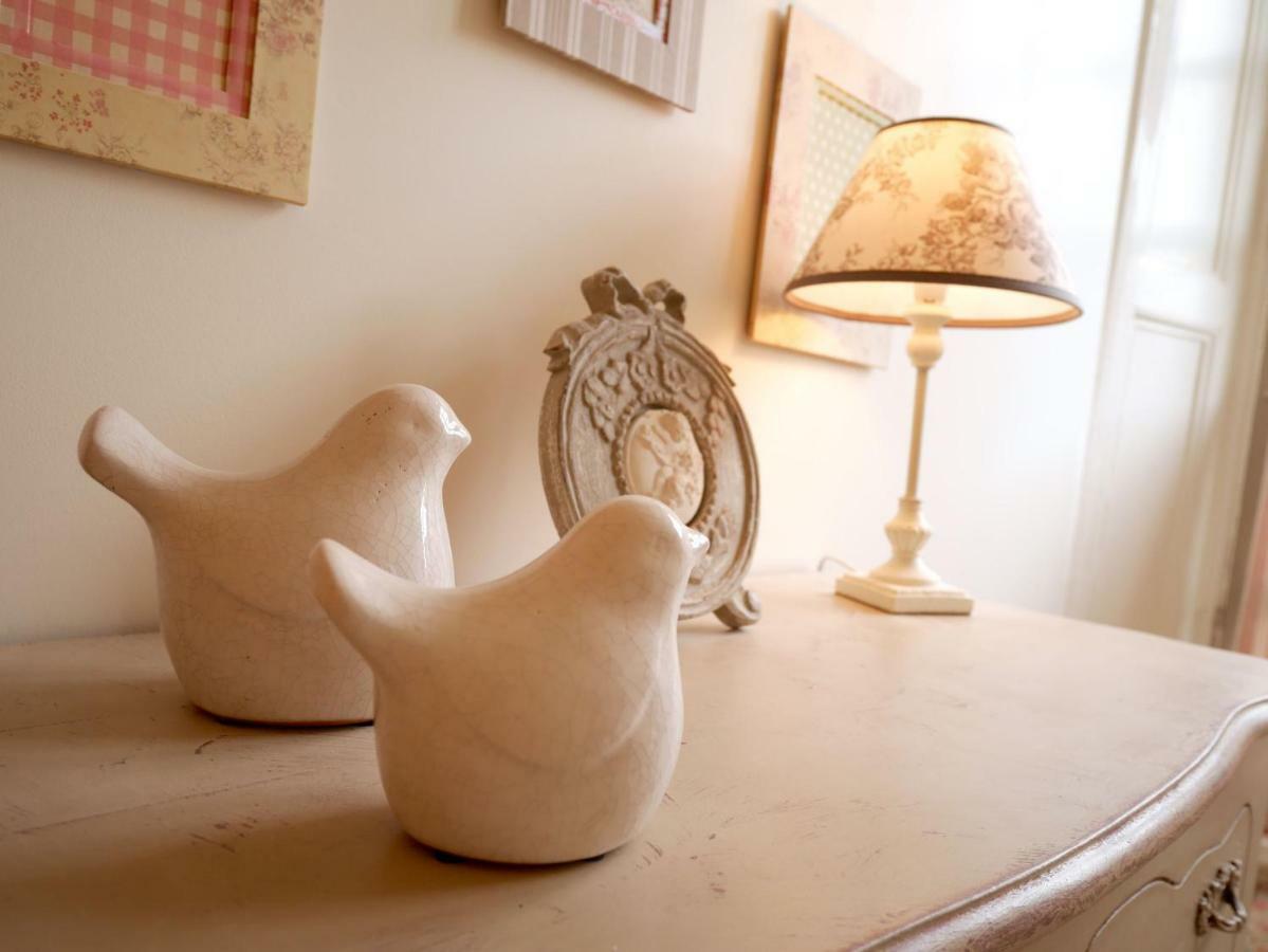 Bed and Breakfast L'Arbre D'Ange Montmorillon Esterno foto